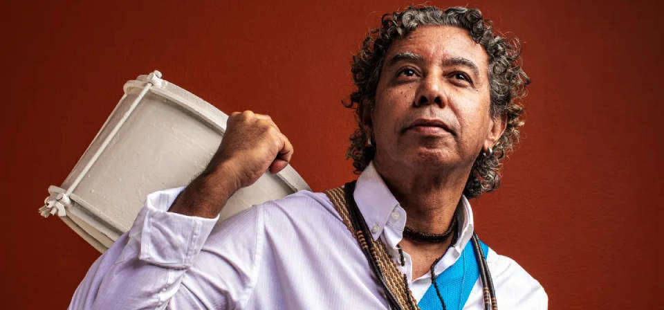 Artista pernambucano dedica-se ao coco com trabalhos autorais e oficinas sobre o gênero musical