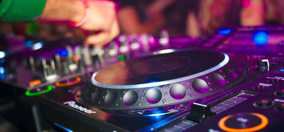 Circuito Cultural de Música Eletrônica reúne 10 DJs em programação que enaltece vertentes psicodélicas do trance