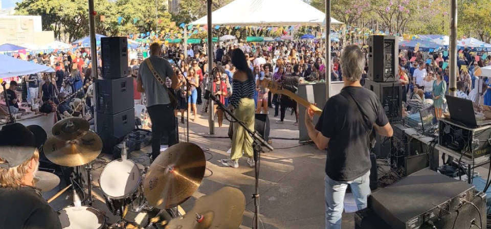 Projeto promove shows gratuitos de bandas que ajudam a manter pulsante a cena de blues em Minas