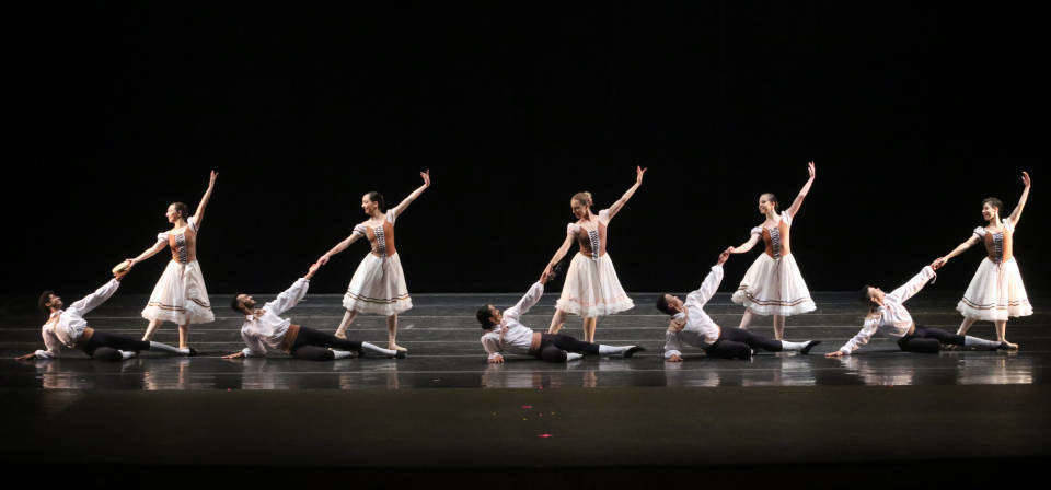 Espetáculo concebido em 1870 tem nova versão interpretada pelos estudantes da Escola de Dança do Cefart