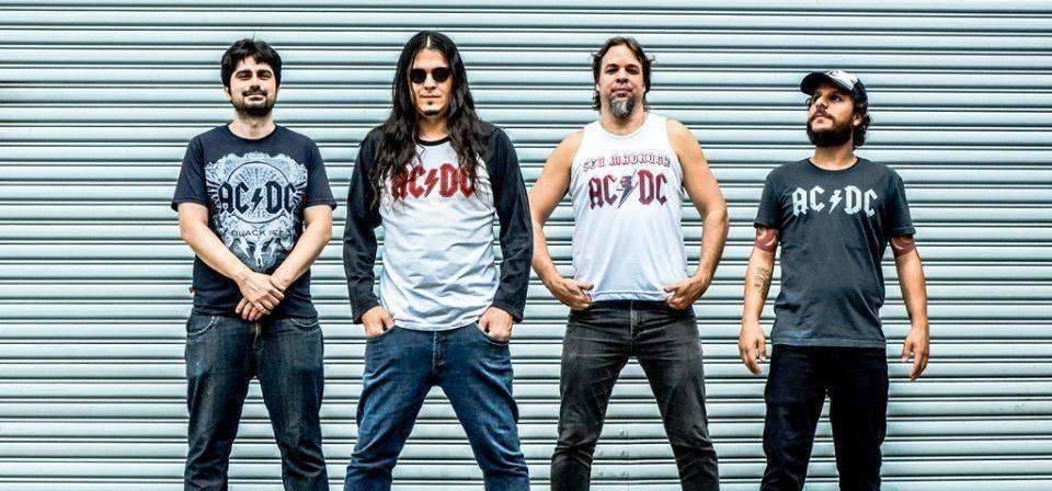 Seu Madruga, banda cover do AC/DC, é uma das atrações do evento