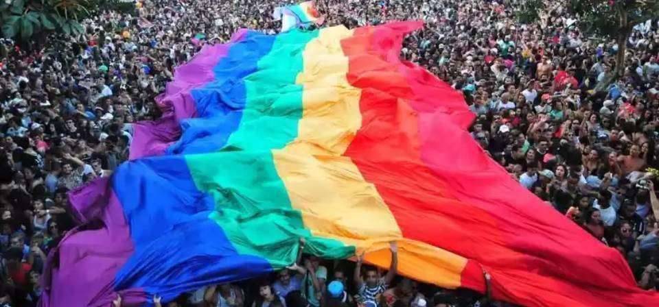 Devido às reformas na Praça da Estação, Parada LGBTQIA+ deste ano terá concentração na altura da Praça Tiradentes, no Funcionários