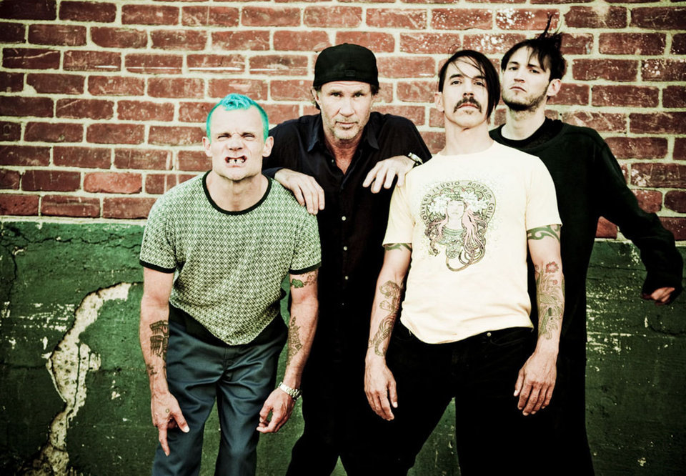 Main red hot chili peppers main