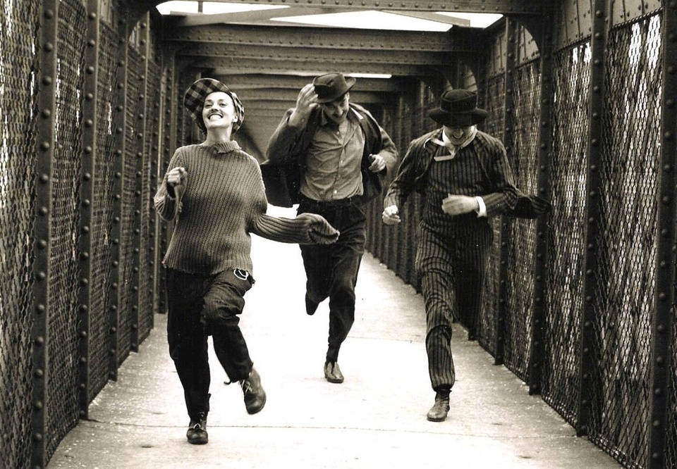 Main jules e jim   cre%cc%81dito franc%cc%a7ois truffaut