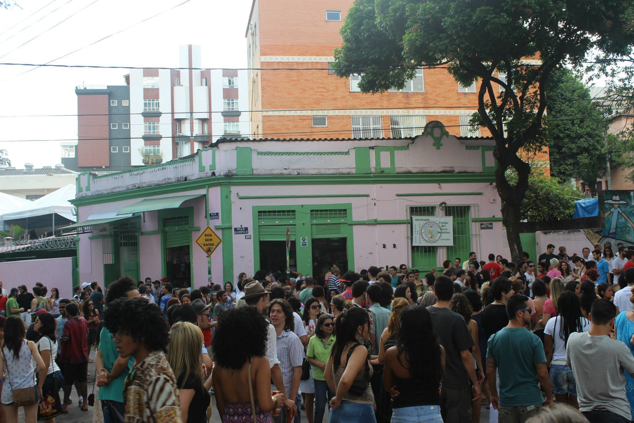 Supermercado Dia anuncia fechamento de lojas em BH; entenda