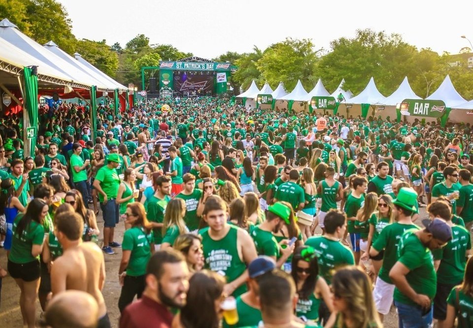 Mineirão recebe maior festa do St. Patrick's Day do Brasil