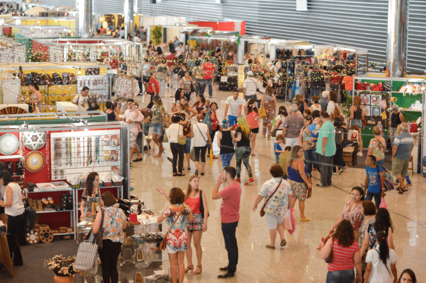 A feira contará ainda com oficinas de cerâmica, tecelagem, tramas, instrumentos musicais e técnicas de pintura