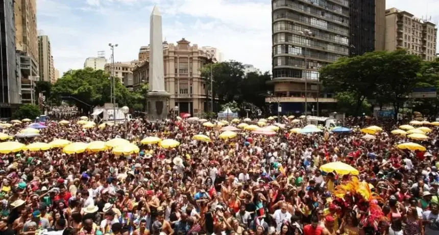 Expectativas para o Carnaval de BH 2025: Foliões Ajudam a Moldar a Festa