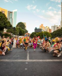 Folia já está liberada? Faltam menos de 40 dias para o Carnaval de BH