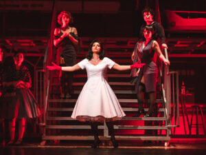 A mezzo-soprano Carla Rizzi interpreta a protagonista de "Hilda Furacão, a Ópera"