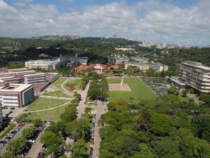 As atividades propostas serão realizadas por professores, servidores, técnicos-administrativos e estudantes
