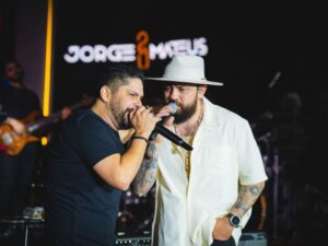 Jorge & Mateus apresentam a turnê comemorativa de 20 anos no Mineirão Atacarejo Contagem