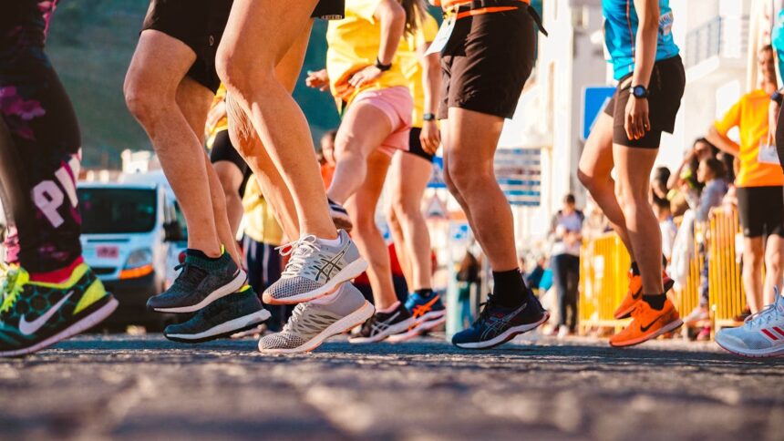 Do iniciante ao atleta experiente, corridas unem pessoas de todas as idades em BH