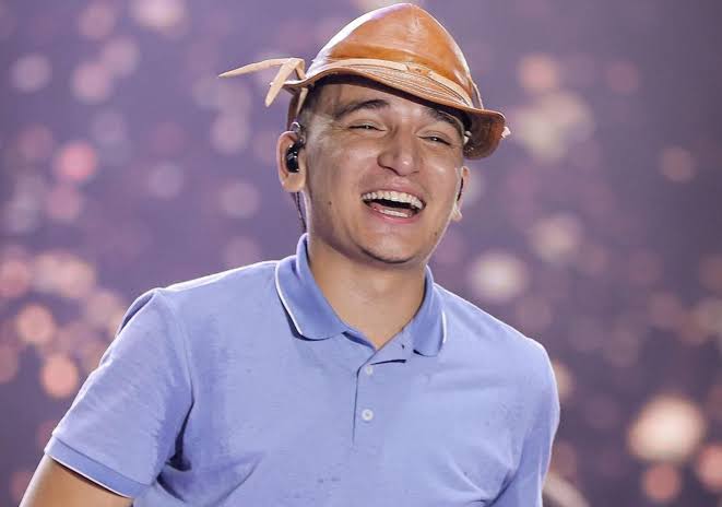 Apresentação gratuita João Gomes no Festival LED é cancelada por motivos operacionais e previsão de chuva. Demais atividades estão mantidas