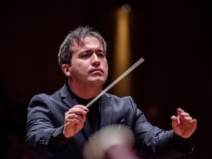 Canções natalinas ganham versão sinfônica em concerto da Filarmônica