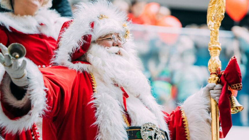 O Boulevard Shopping celebra 15 anos com o Natal Mágico dos Esquilos, que traz a chegada do Papai Noel, musical especial e uma decoração encantadora