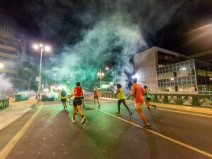 Corredores ocupam as ruas de Belo Horizonte durante uma das provas do calendário esportivo
