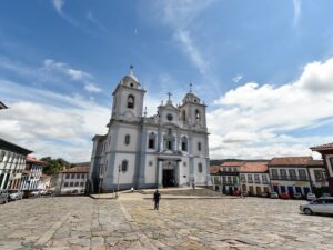 Sites como Booking, Trivago e Decolar, Minas se consolida como um dos estados mais procurados do país para turismo de natureza, história e gastronomia