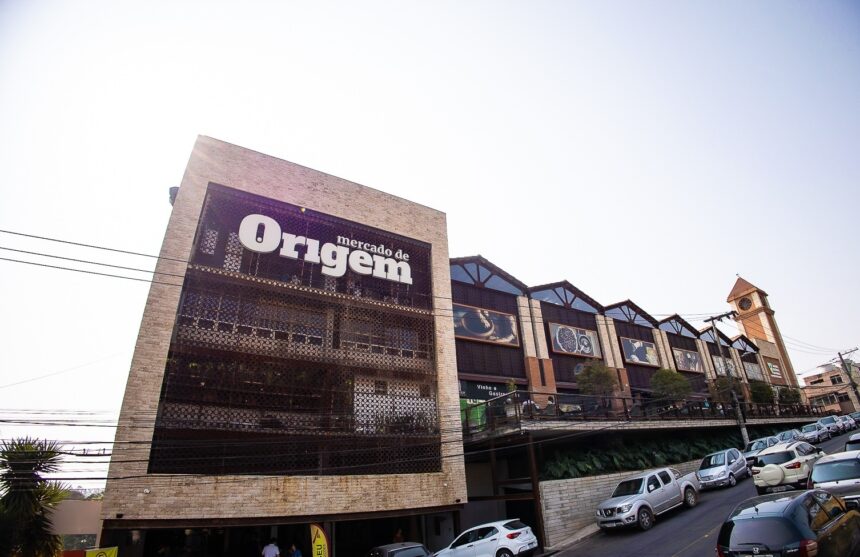Fachada do Mercado de Origem.