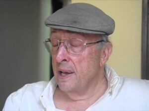 Artista foi levado ao hospital por amigos, mas não sobreviveu