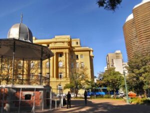 A Praça da Liberdade ganha palco especial para os shows gratuitos da Virada 2026, em BH