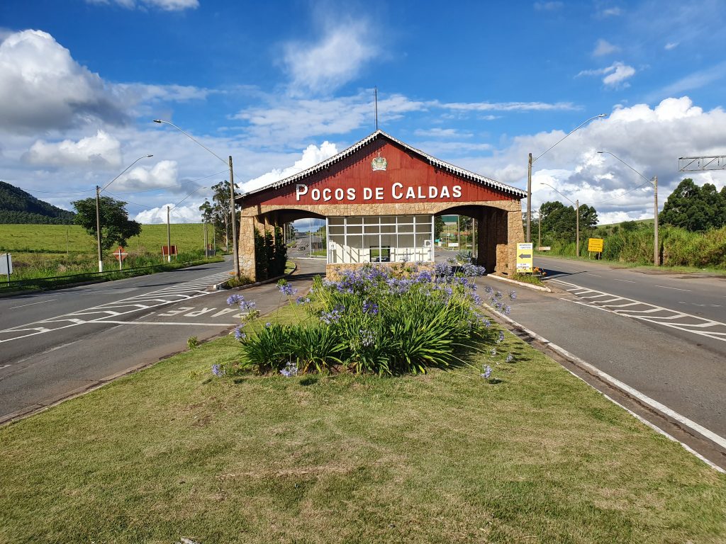 Portico de Pocos de Caldas 1024x768 1