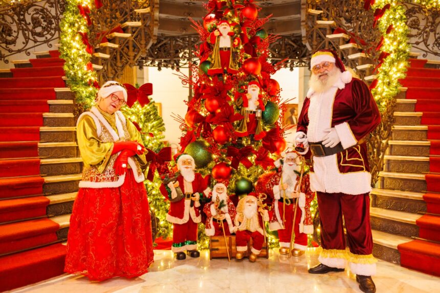 Casa do Papai Noel ocupa Palácio da Liberdade no Natal