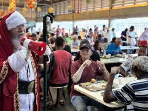 Almoço também contará com a presença do Papai Noel e atividades recreativas