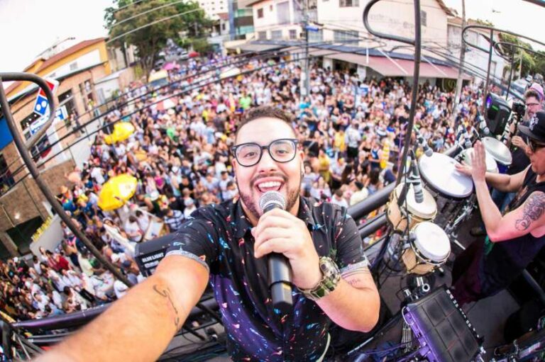Pré-Carnaval na Arena tem pagodão baiano com mais de 4h de folia em BH