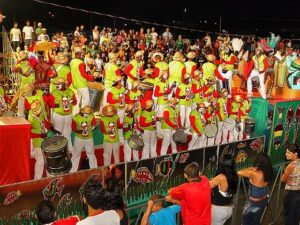 Sorteio da ordem dos desfiles das escolas de samba será realizado ao vivo no estúdio da Rede Minas, durante edição especial do programa Agenda