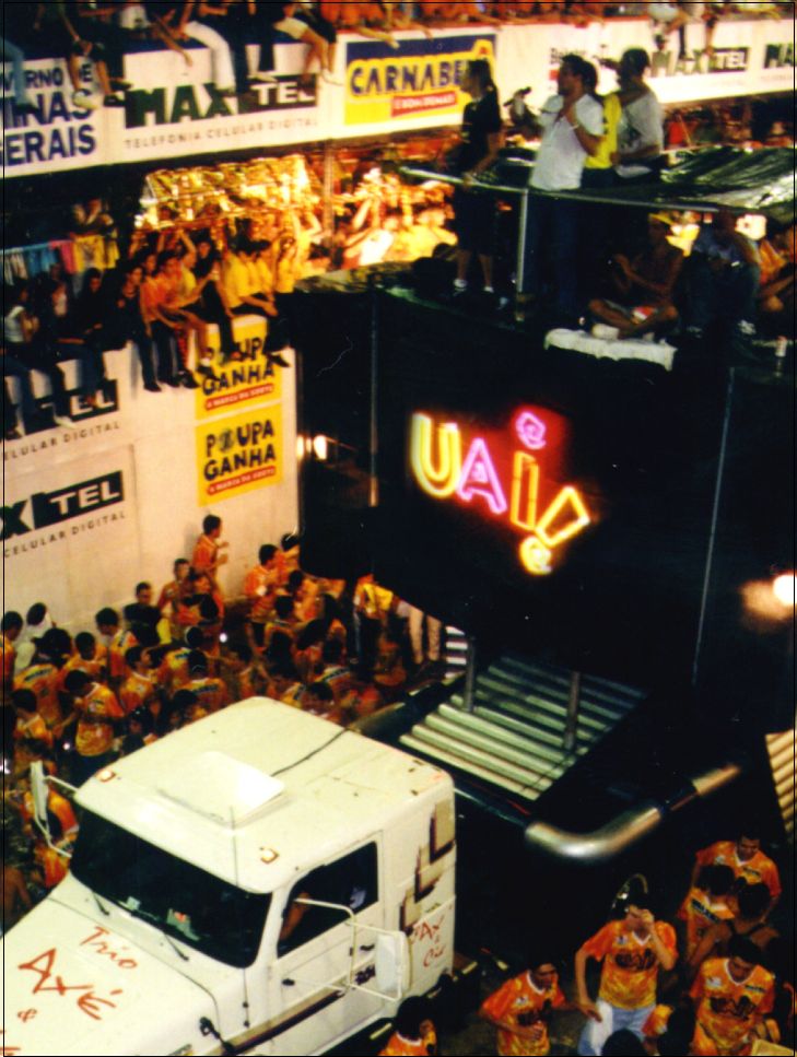 Reencontro dos Blocos do Carnabelô resgata o carnaval fora de época dos anos 1990 e abre oficialmente o Carnaval de Belo Horizonte em 2026, no entorno do Mineirão