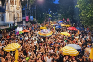 Bloco de Belô leva repertório autoral para a Afonso Pena