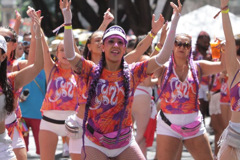 Pré-Carnaval Buritis Folia: Ninguém Sabe?, Batuque Coletivo e Funk You