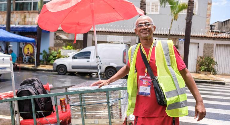 BH credencia mais de 11,5 mil ambulantes para o Carnaval