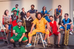 Baile do Distrital: 18 horas de folia completa para todas as idades 