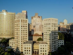 Se você vem de fora para curtir seu artista favorito na capital, aproveita para conhecer o melhor da cidade também