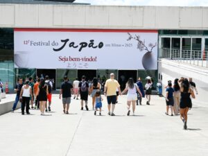 Entrada do Expominas durante o Festival do Japão em Minas, em Belo Horizonte