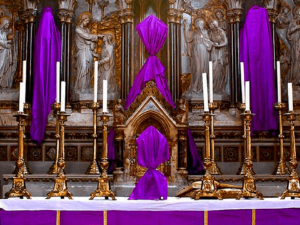 Igrejas de BH divulgam agenda da Semana Santa Bigode: Site da Arquidiocese tem programação completa; list