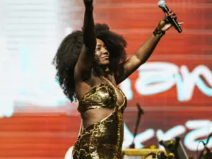 Os 5 shows que definem Adriana Araújo em BH