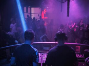 Decreto municipal vincula vigência do alvará de funcionamento ao prazo do AVCB e de apólice de seguro em atividades consideradas de alto risco