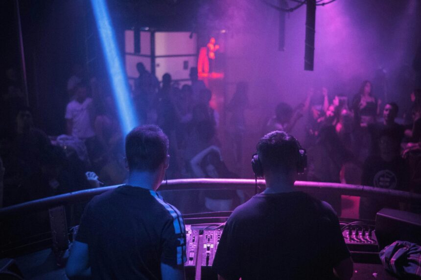 Decreto municipal vincula vigência do alvará de funcionamento ao prazo do AVCB e de apólice de seguro em atividades consideradas de alto risco