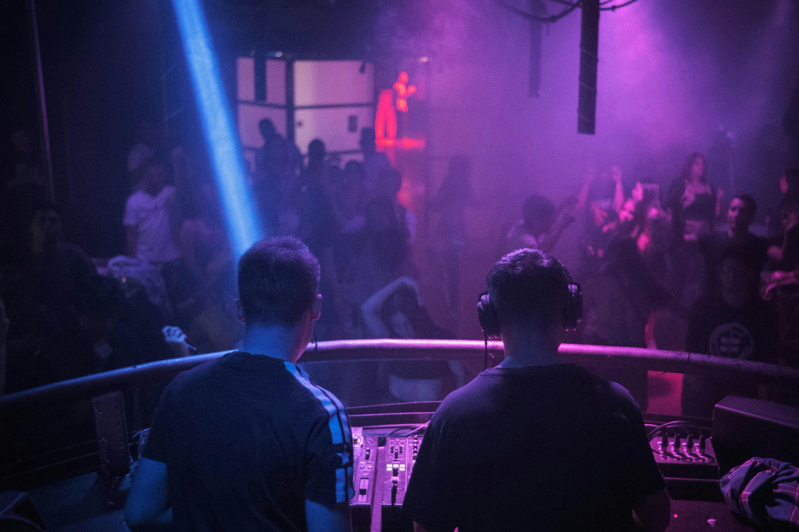 Decreto municipal vincula vigência do alvará de funcionamento ao prazo do AVCB e de apólice de seguro em atividades consideradas de alto risco