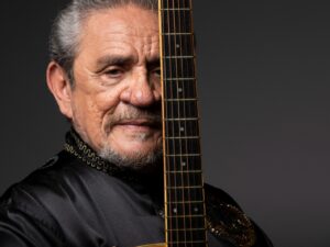 Evento reúne música, vinho e gastronomia em julho, com apresentação de um dos nomes mais marcantes da música brasileira