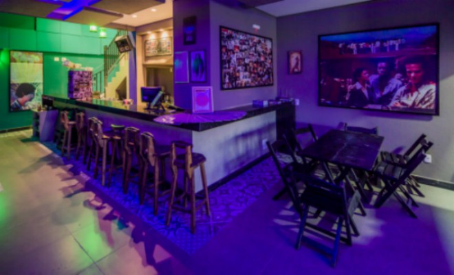 Bar do Museu Clube da Esquina em Santa Tereza, Belo Horizonte, um dos bares próximos à Estação Santa Tereza acessíveis a pé