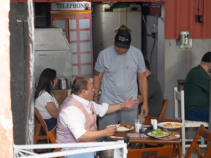 Episódio de 'Pesadelo na Cozinha' foi gravado no Café Cultura Bar, em BH