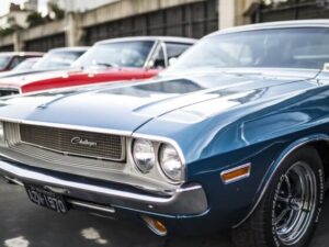 carros em exposição