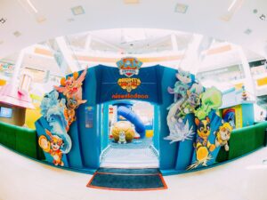 O evento é voltado para crianças de 3 a 12 anos e acontece na Praça de Eventos, no Piso 1, durante o horário de funcionamento do shopping