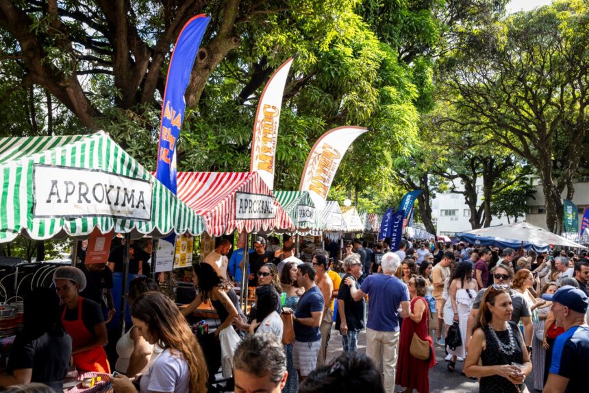 Feirinha Aproxima reúne gastronomia, arte e convivência nos jardins da Casa Fiat de Cultura, com mais de 30 expositores
