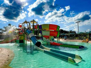 Resort acaba de inaugurar um mega complexo aquático que promete encantar crianças e garantir descanso de verdade para os pais