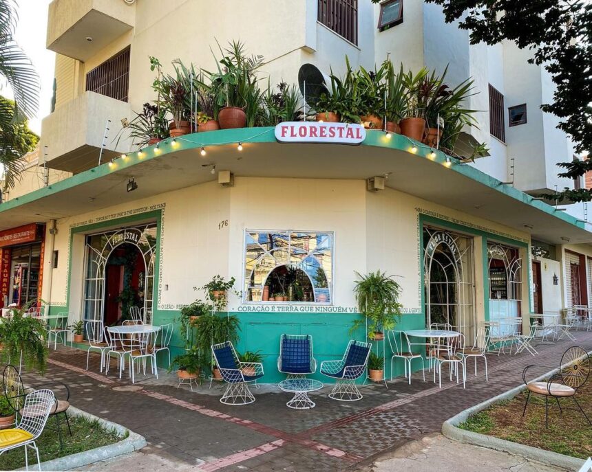 Fachada do Restaurante Florestal, no bairro Floresta, em Belo Horizonte